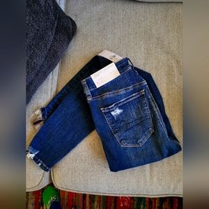 Size 4 Short American Eagle distressed jeans